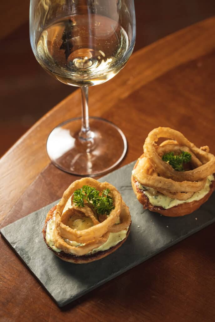 Cantucci: casa celebra aniversário com enoteca nova e menus especiais