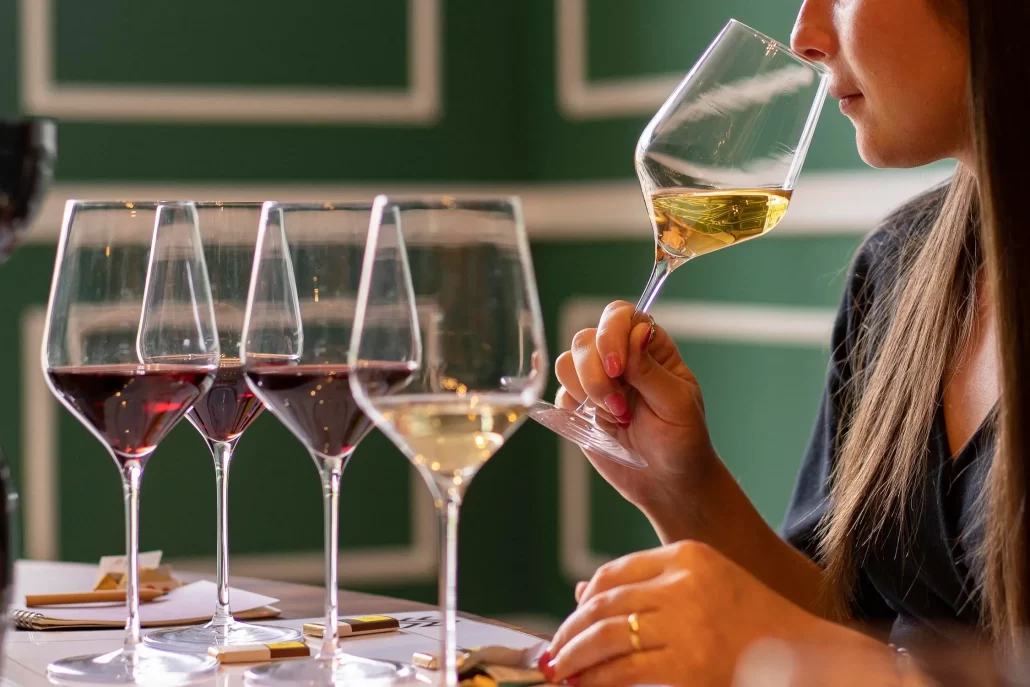 Portugal: certificações WSET chegaram à Escola de Vinho do WOW 