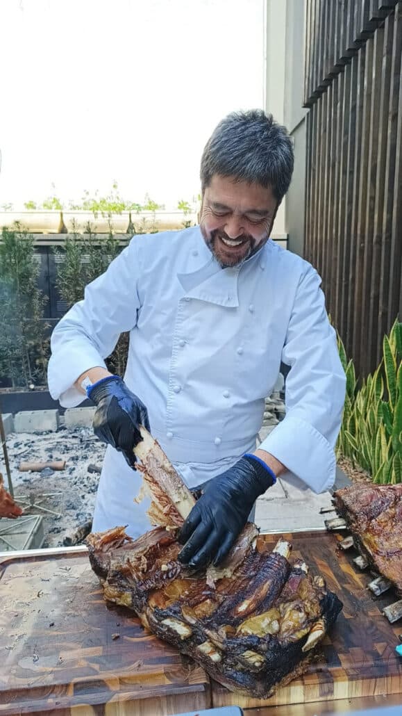 Empório Manuel: chef Marcilio Araujo promove Churrasco Fogo de Chão