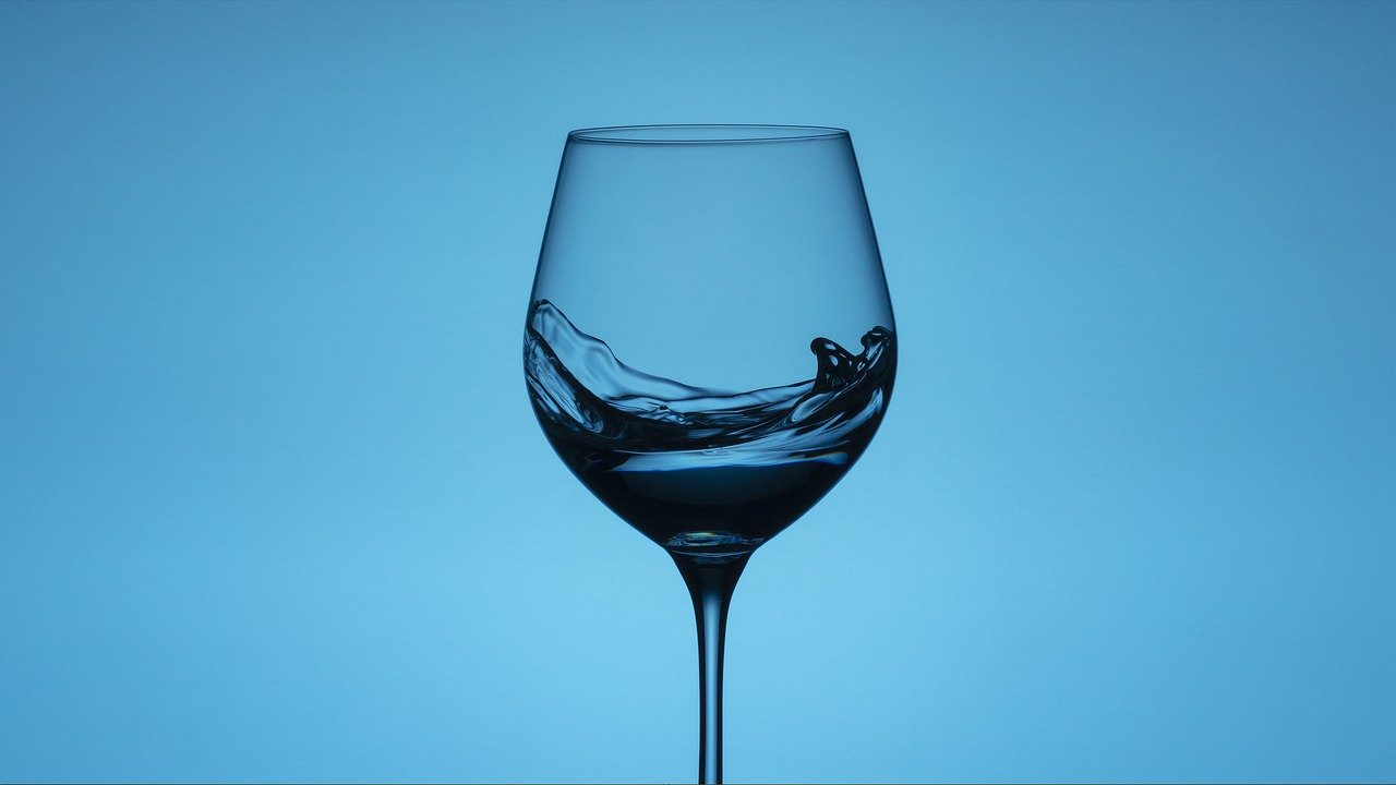 wine-glass-g5a1924c98_1280